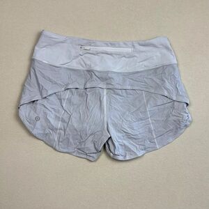 Lululemon Women’s Size 4 Light Grey Speed Up Low Rise 3” Lined Shorts Workout
